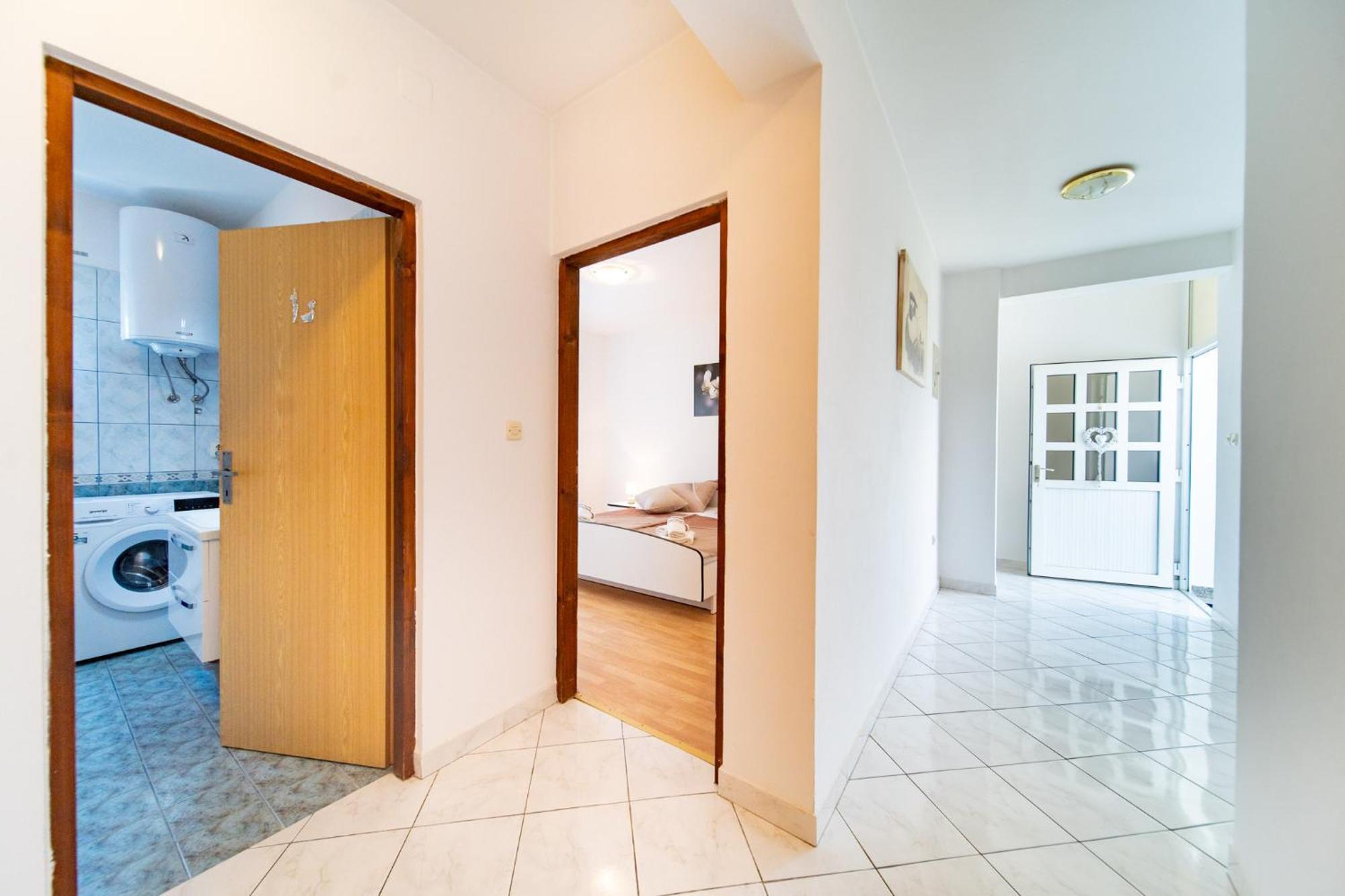 Apartments Lores Rab Town Zewnętrze zdjęcie
