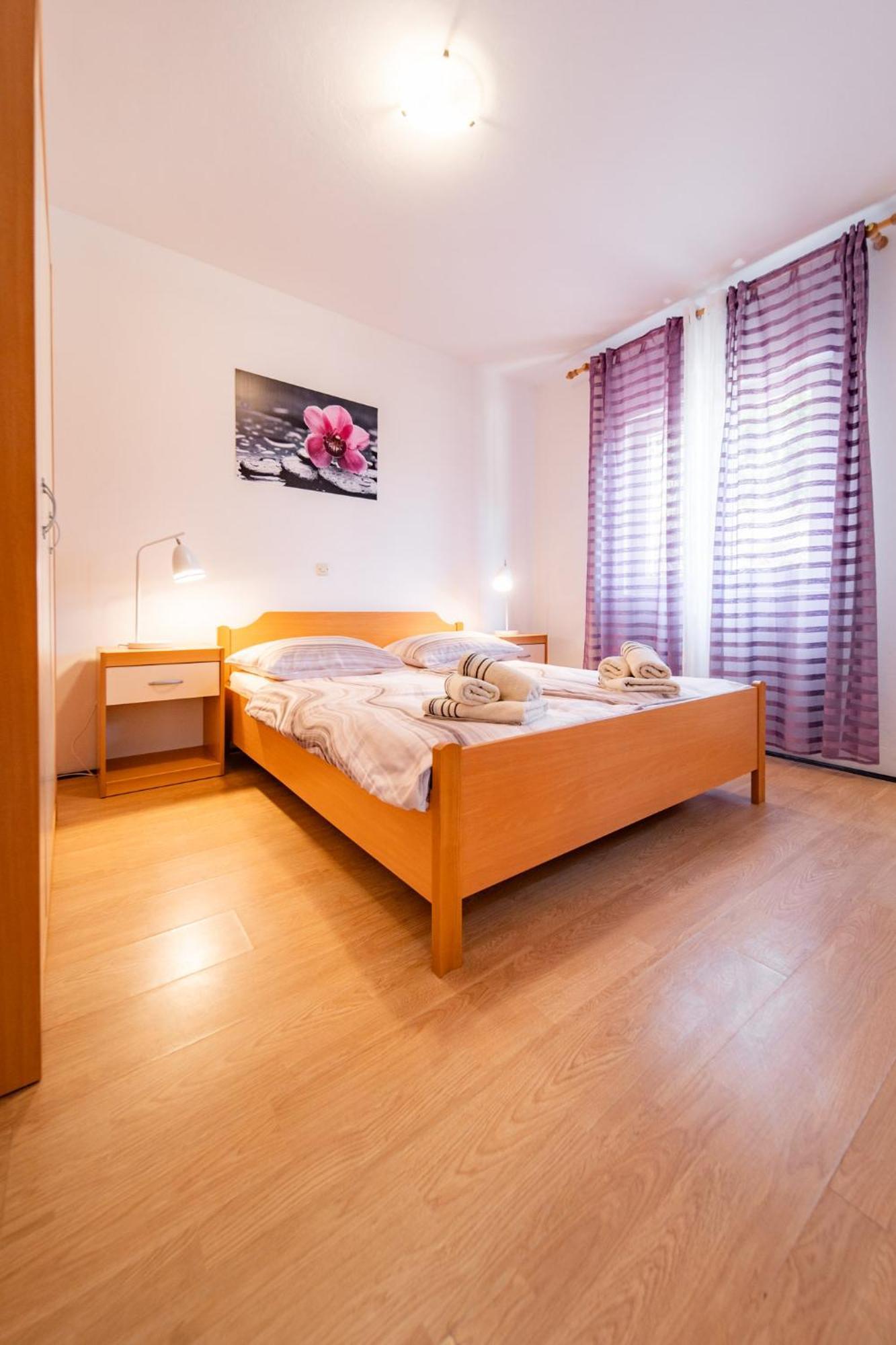 Apartments Lores Rab Town Zewnętrze zdjęcie